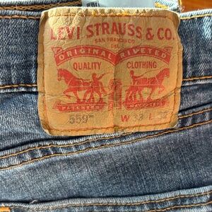 Levi's Red Tag Classic Blue Denim 559 Jeans 33/32